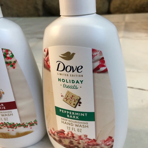 Dove Limited Edition Holiday Treats Sugar Cookie Peppermint Hand Wash 12 Oz - Picture 2 of 4
